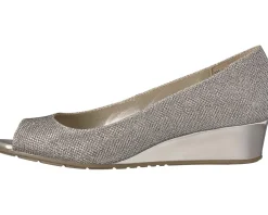 Bandolino Candra Women's