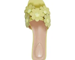 Bandolino Marigold Women's
