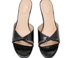 Bandolino Rissie Women's
