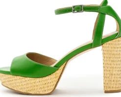 Bernardo Valeria Women's