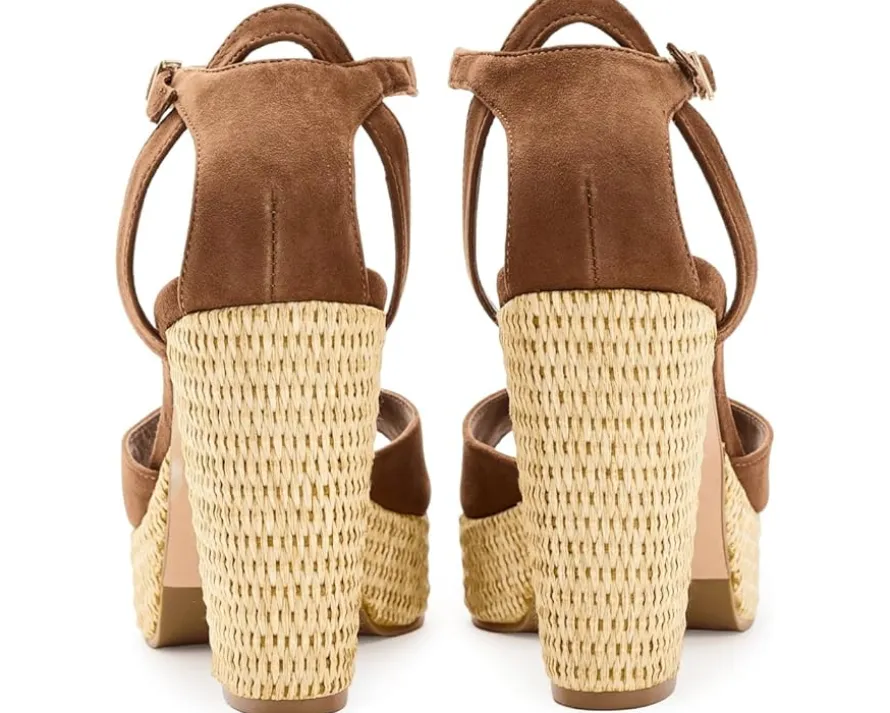 Bernardo Valeria Women's