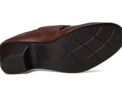 Clarks Emily 2 Cove Women's