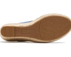 Gentle Souls by Kenneth Cole Cody Women's