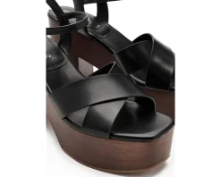GUESS Qeelin Women's