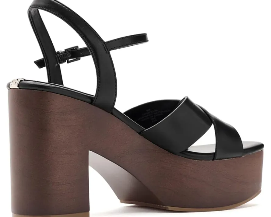 GUESS Qeelin Women's