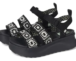 Hey Dude Delray Buckle Cottage Crochet Women's