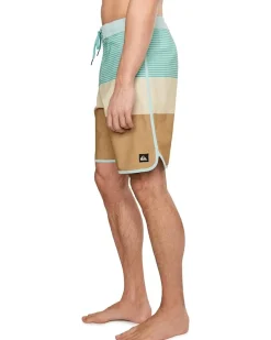 Quiksilver Surfsilk Tijuana 19 Boardshorts Men's