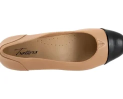 Trotters Daisy Women's