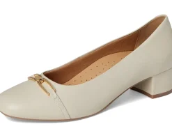 Trotters Dakota Women's
